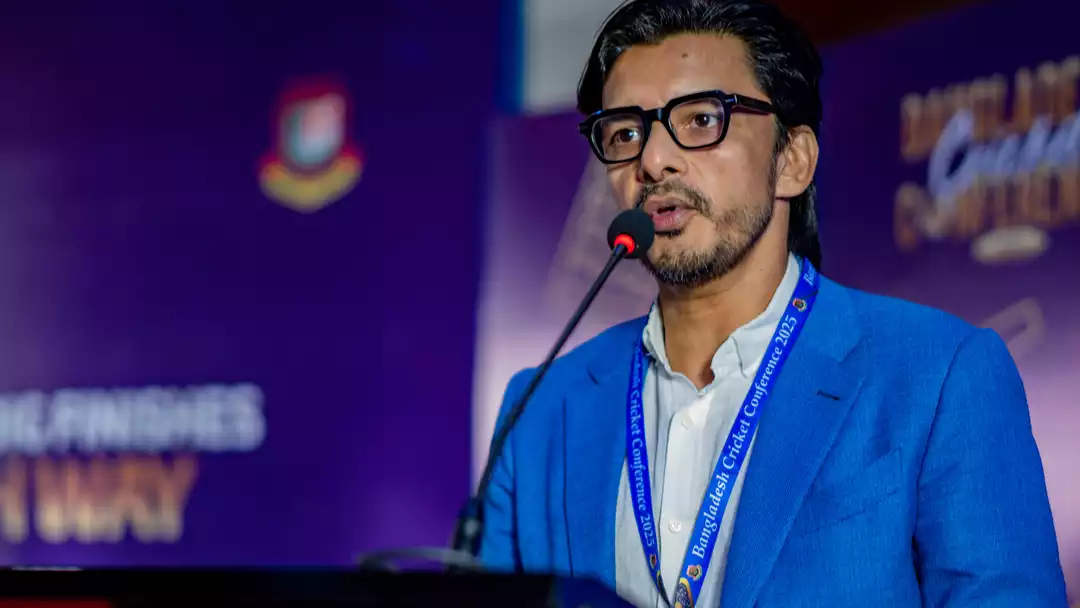 Ishtiaque Sadeque speaking at the Bangladesh Cricket Conference 2025